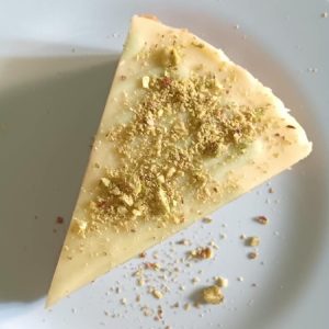 Pistachio Bakewell (N) Whole